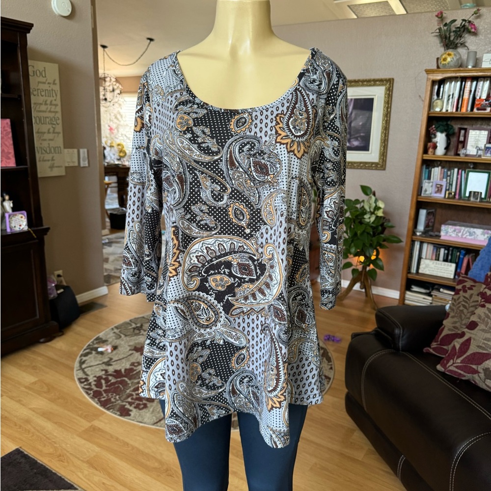 Nandashe gray, black & gold 3/4 sleeves blouse-size XL